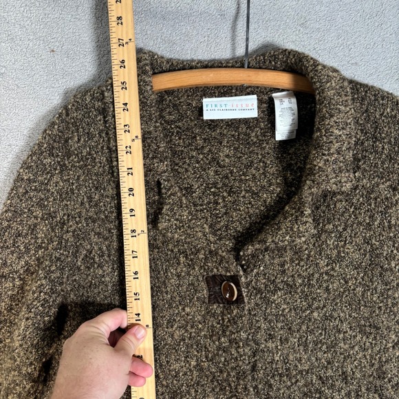First Issue Liz Claiborne Women's XL Brown Textured Button Up Cardigan Sweater - Picture 11 of 11